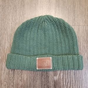love your melon cuffed beanie | hunter green with leather patch